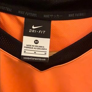 Nike Dri-Fit men’s shirt  Very nice looking.